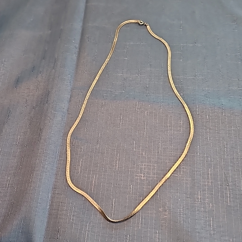 Sterling silver serpentine necklace